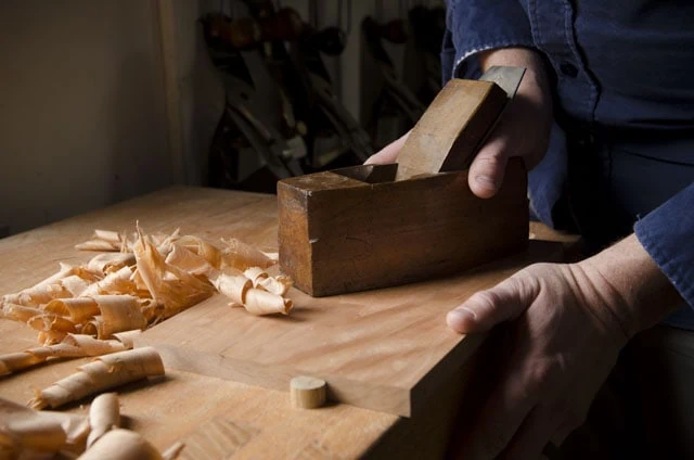 Coffin Smoother Smoothing Plane Planing Shavings On A Cherry Board