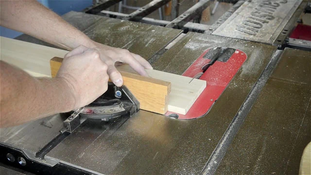 Cross Cutting With A Miter Gauge On A Sawstop Table Saw
