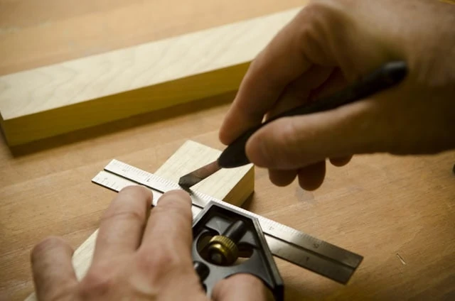 Scribing The Shoulder Line Of A Tenon For A Mortise And Tenon Joint