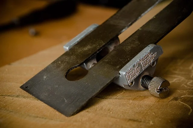 A Side Clamp Honing Guide For Chisel Sharpening Chisels Or Hand Plane Irons
