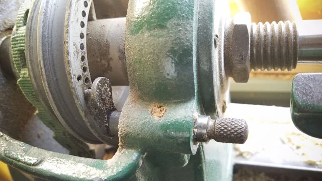 Indexing Mechanism On The Spindle Pully Of A Headstock On A Delta Rockwell Wood Turning Lathe Or Tauco Lathe